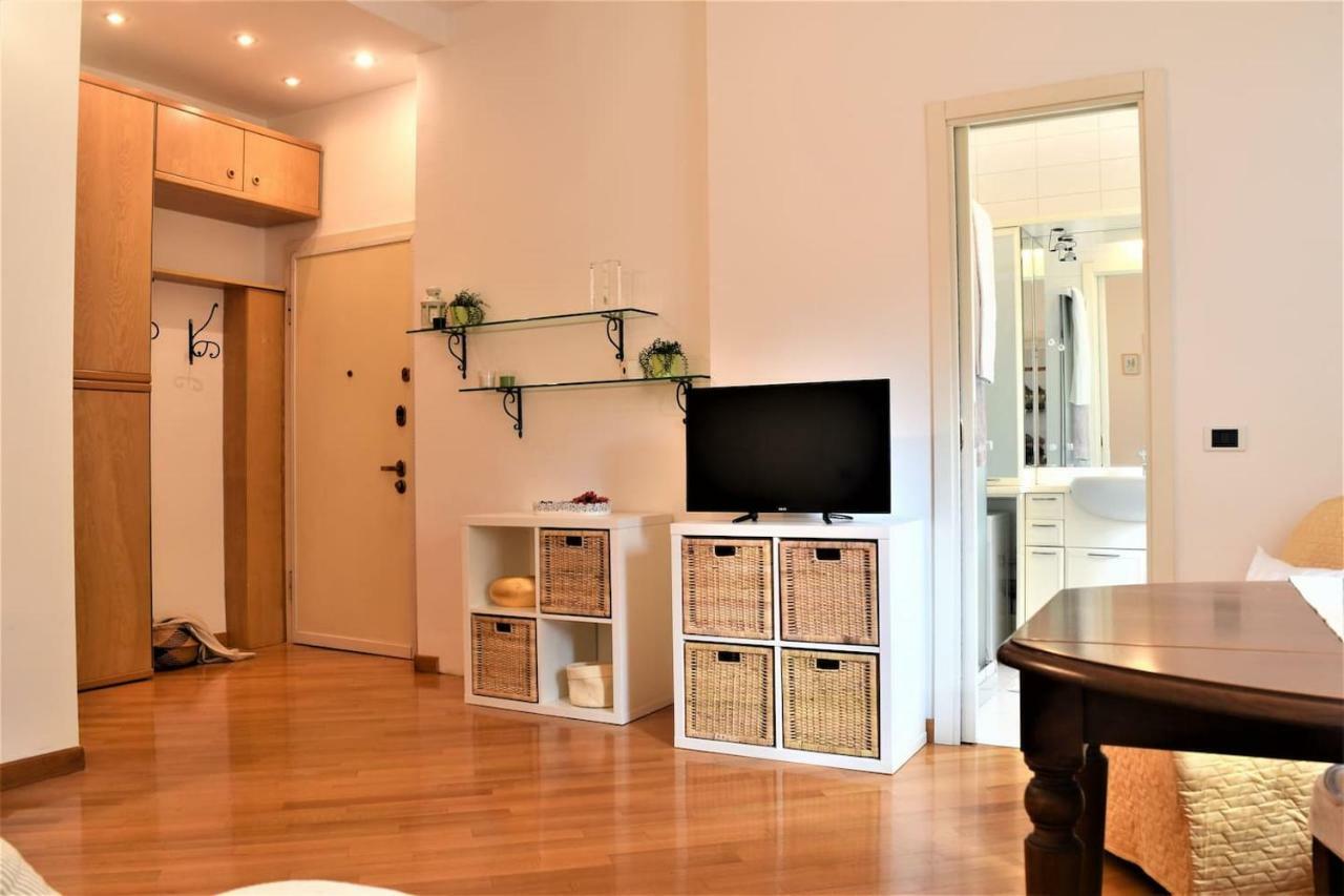 Martesana Studio Flat Close To Yellow Metro Milan Exterior photo